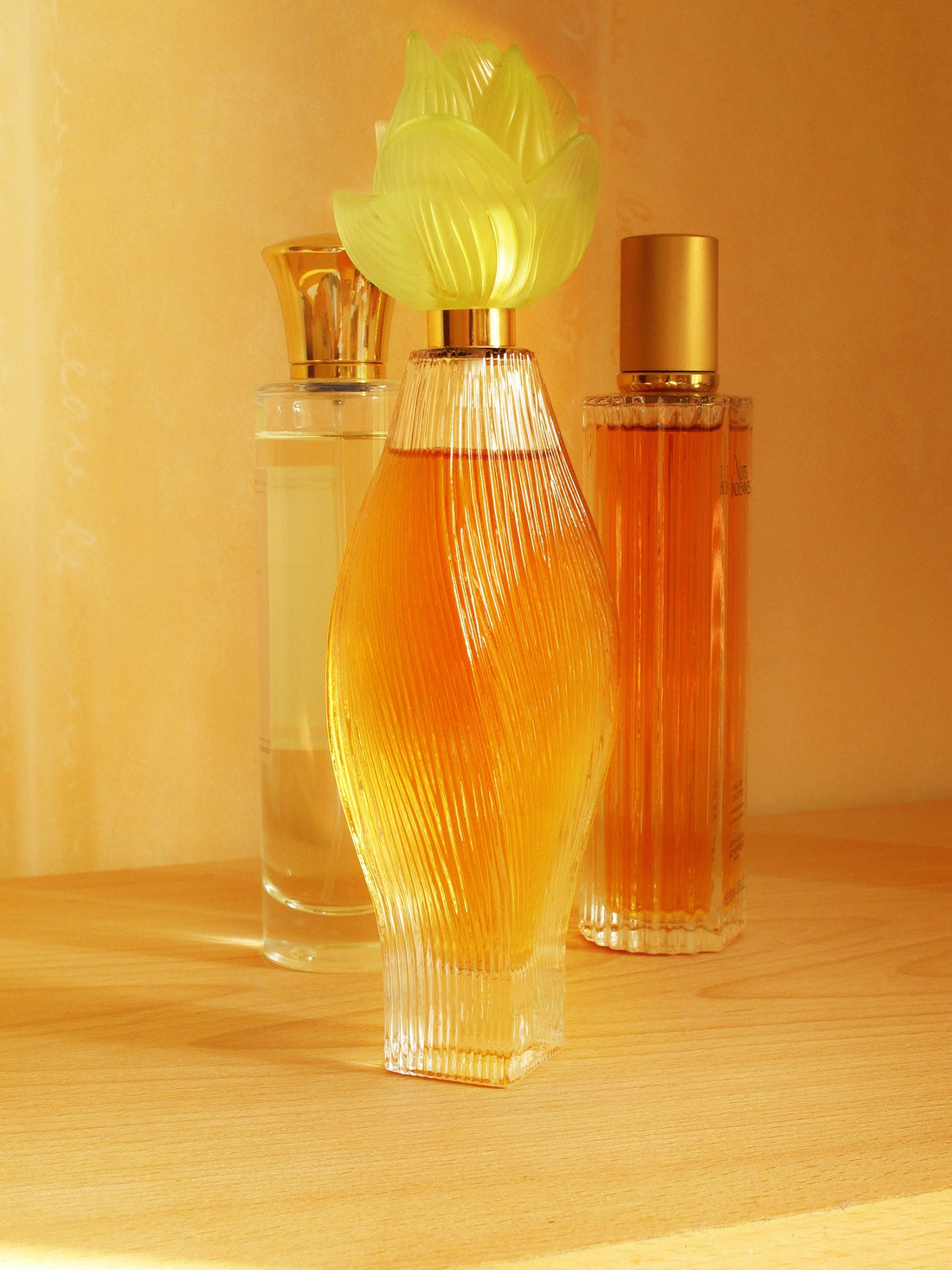 HOW TO STORE YOUR PARFUM